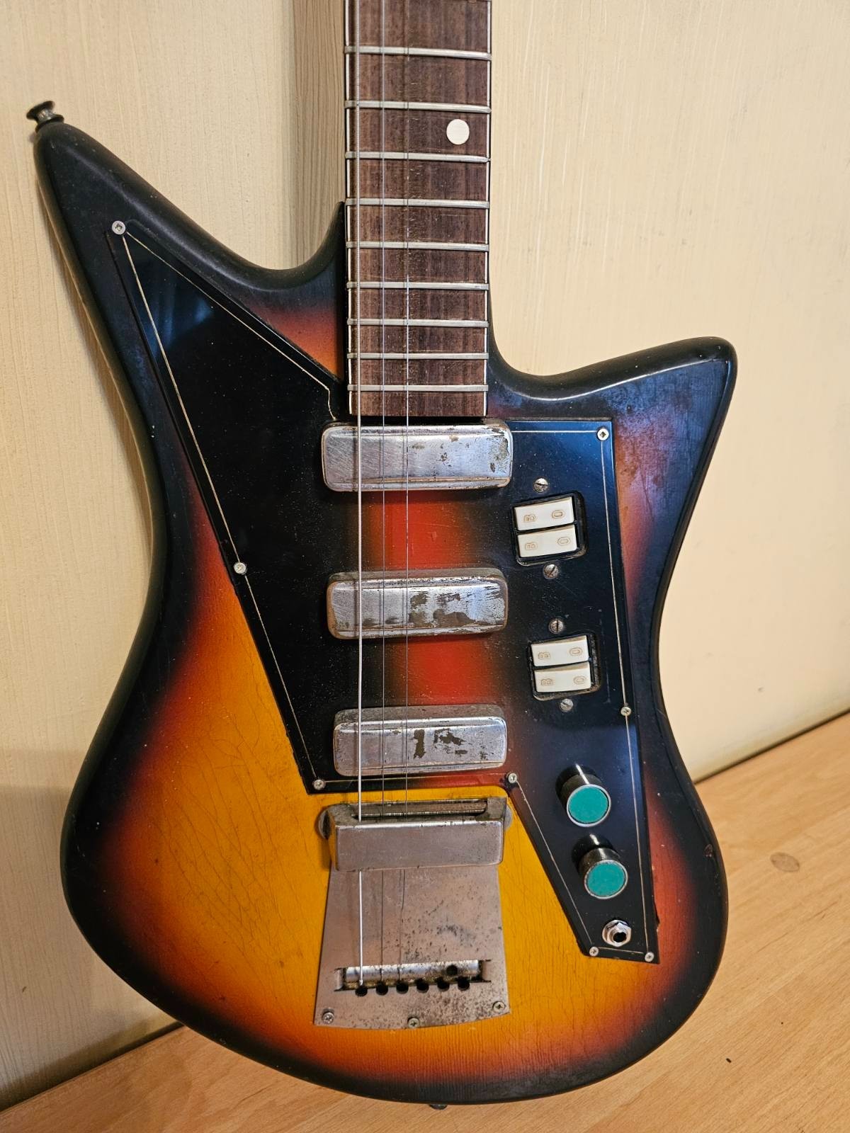 Odessa Ukrainian USSR Soviet Electric Guitar Odesa Vintage Rare