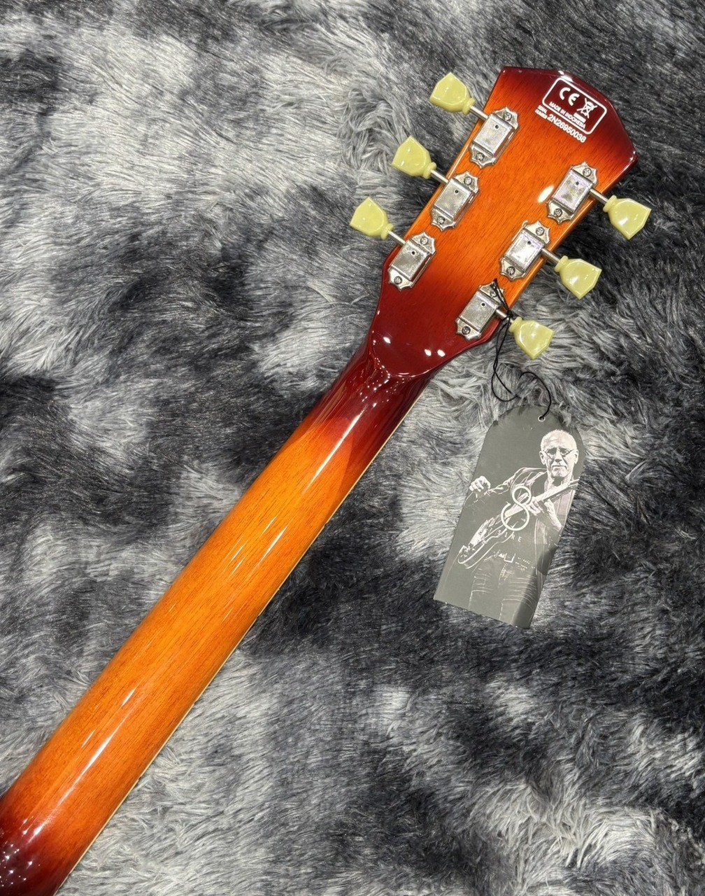 Sire Larry Carlton H7F #TB Tobacco Burst