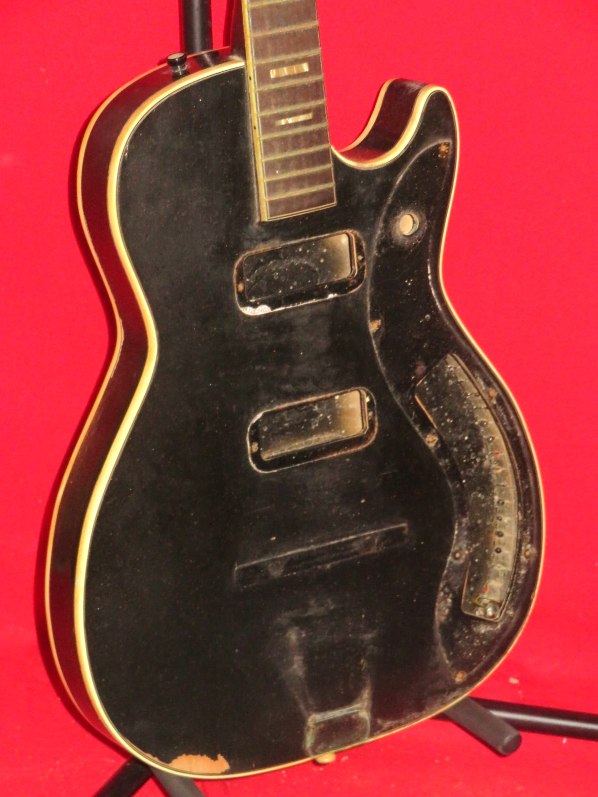 Silvertone 1963 Black 1423 Jupiter Body & Neck Harmony