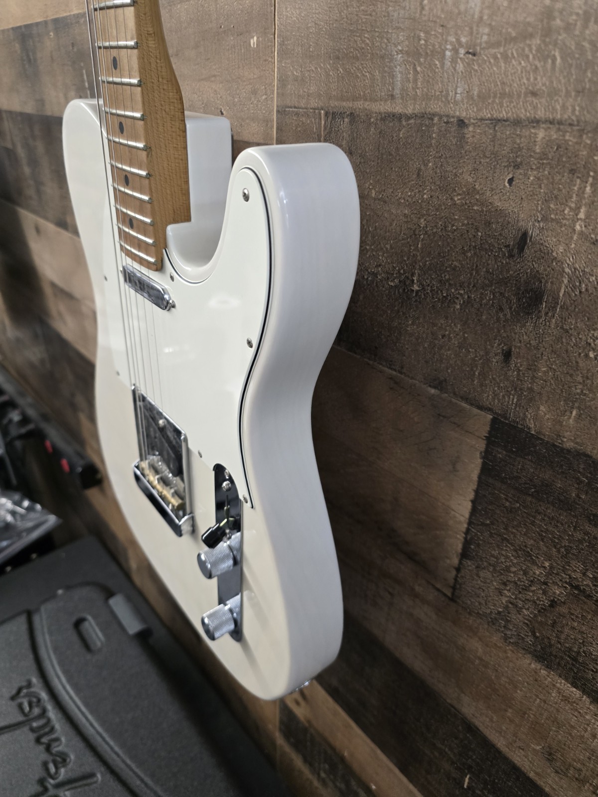 2019 Fender AmPro Telecaster White Blonde w/ HSC Signed By Redd Volkaert