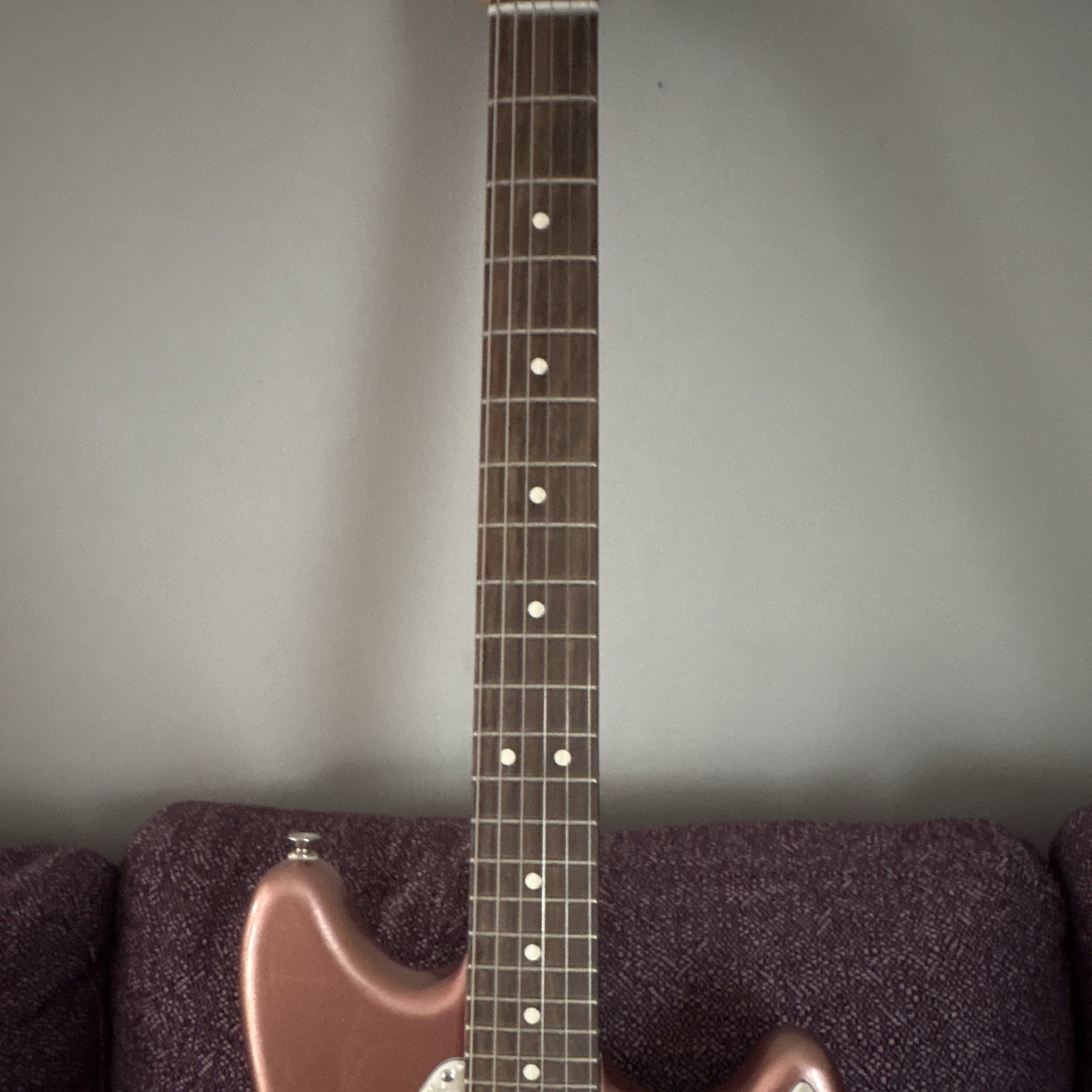 Fender American Performer Mustang Penny Pink Rosewood 6-String RH w/ Gig Bag