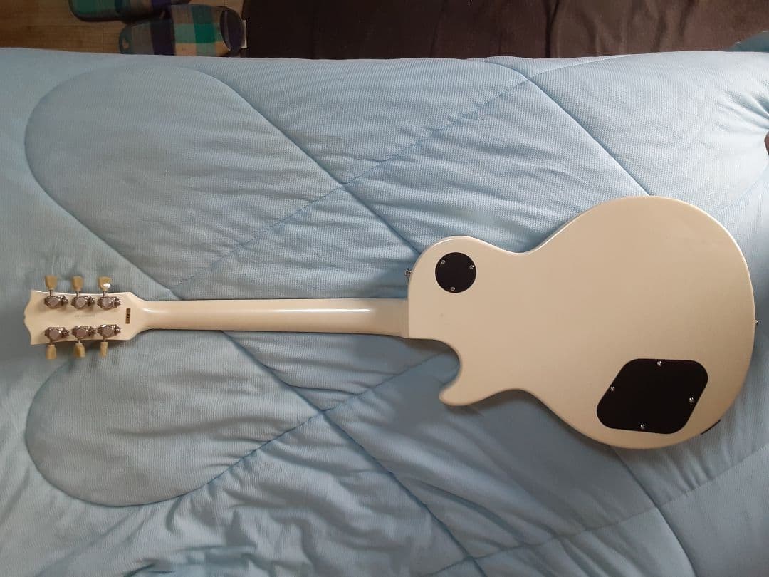 GrassRoots Les Paul G-LP Limited Model WH Safe packing!