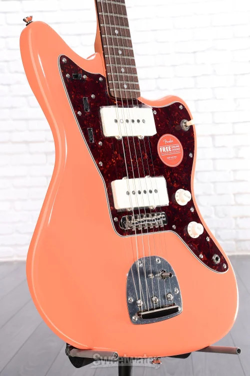 Squier Classic Vibe ’60s Jazzmaster Electric Guitar – Tahitian Coral