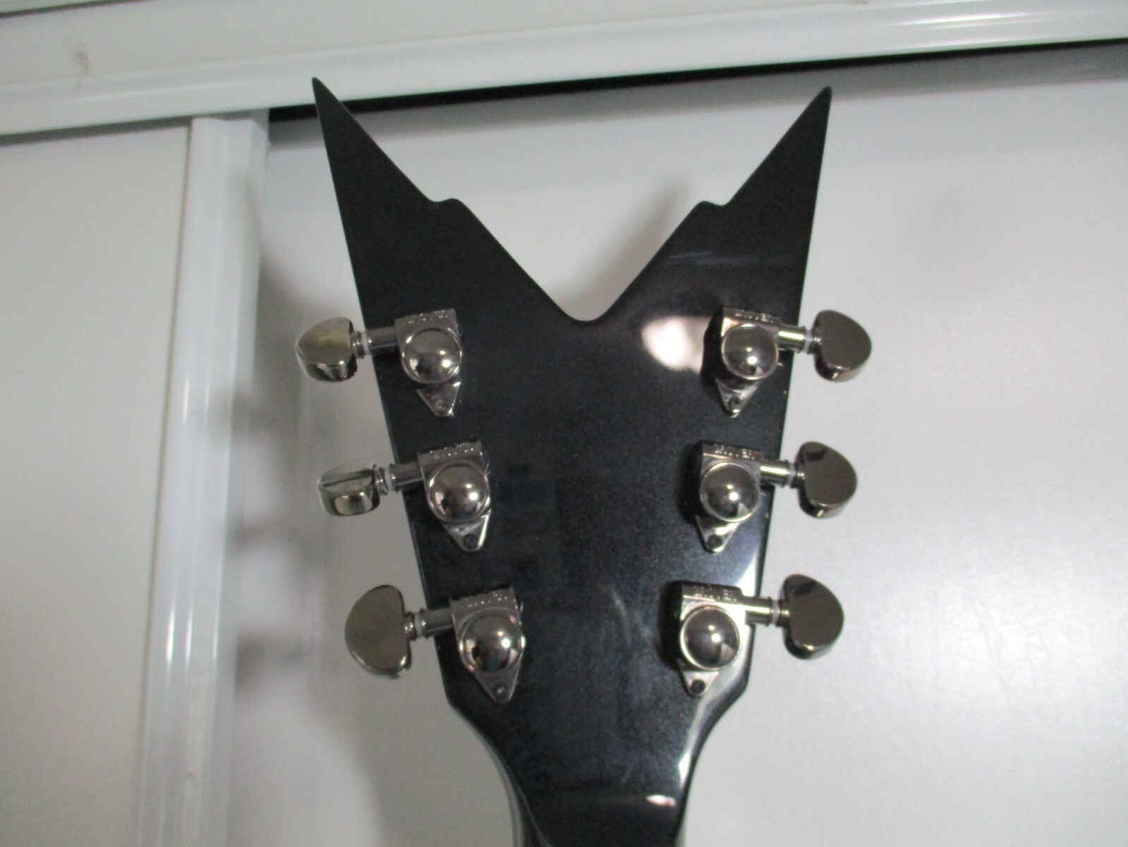 Dean RZR Razorback Black with blue &silver flames and EMG pickups