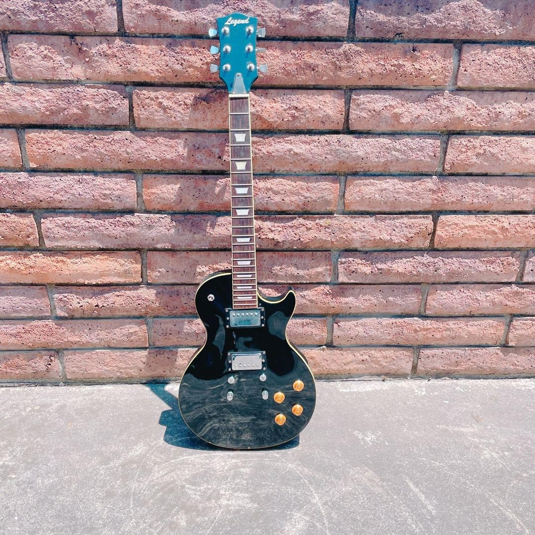 Legend electric guitar black Les Paul Bocchi the Rock