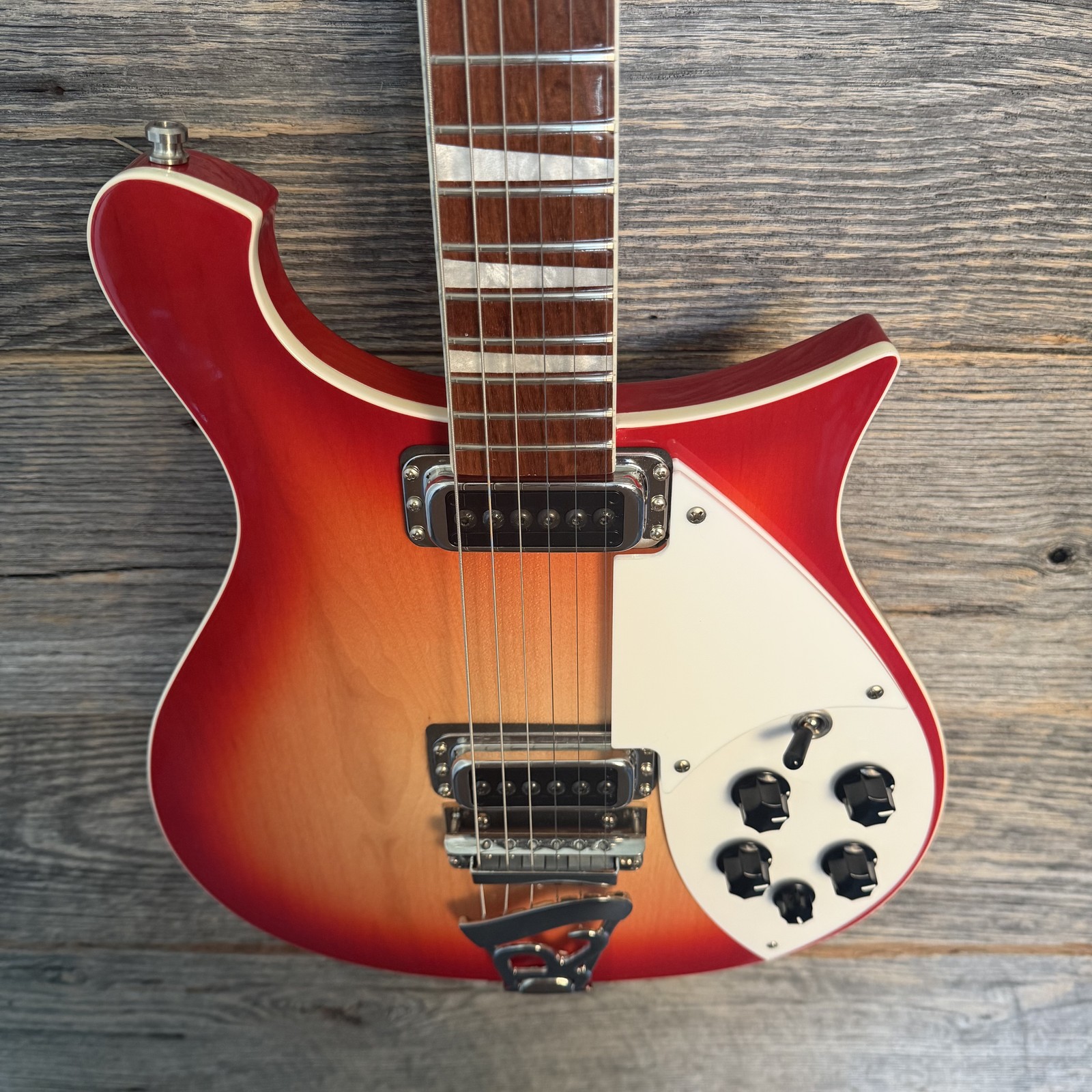 Used Rickenbacker 620 Fireglo 2025 w/OHSC