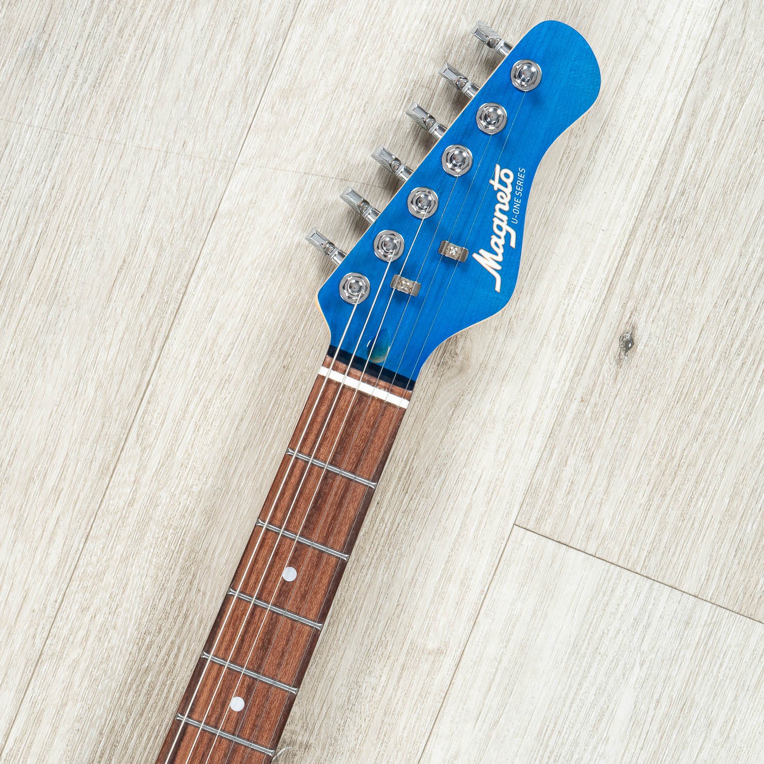 Magneto U-ONE Sonnet Modern US-2300 HSS Guitar, Rosewood, See Thru Blue Quilt