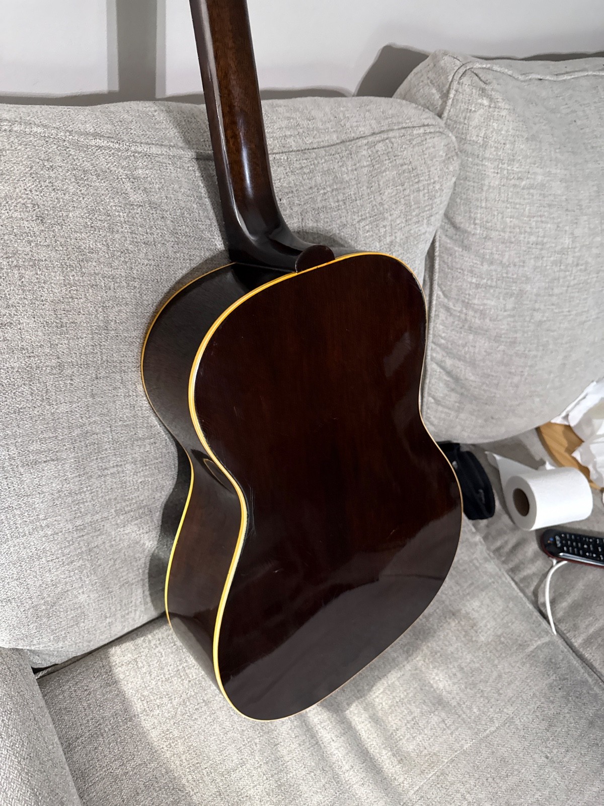 Gibson LG 2 in beautiful condition