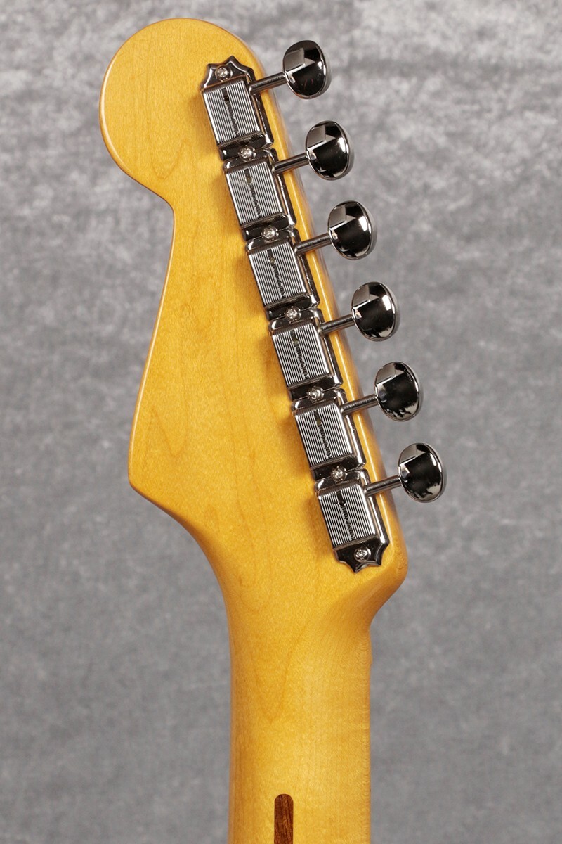 Fender American Vintage II 1957 Stratocaster 2-Color Sunburst from JAPAN