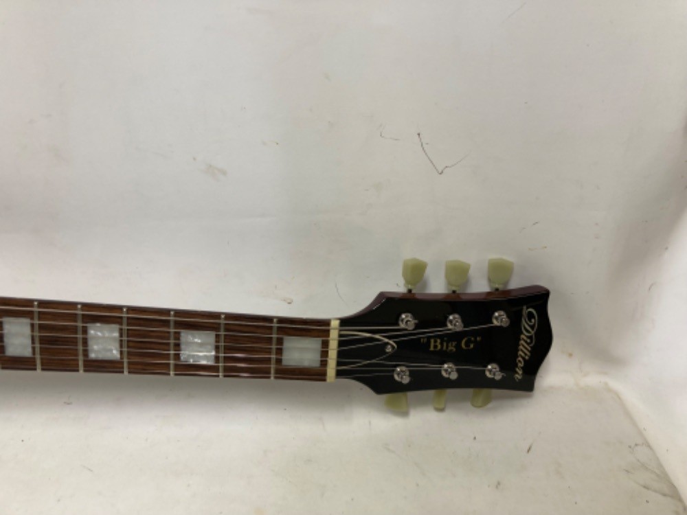 DILLION BIG G ELECTRIC GUITAR WITH SOFT CASE