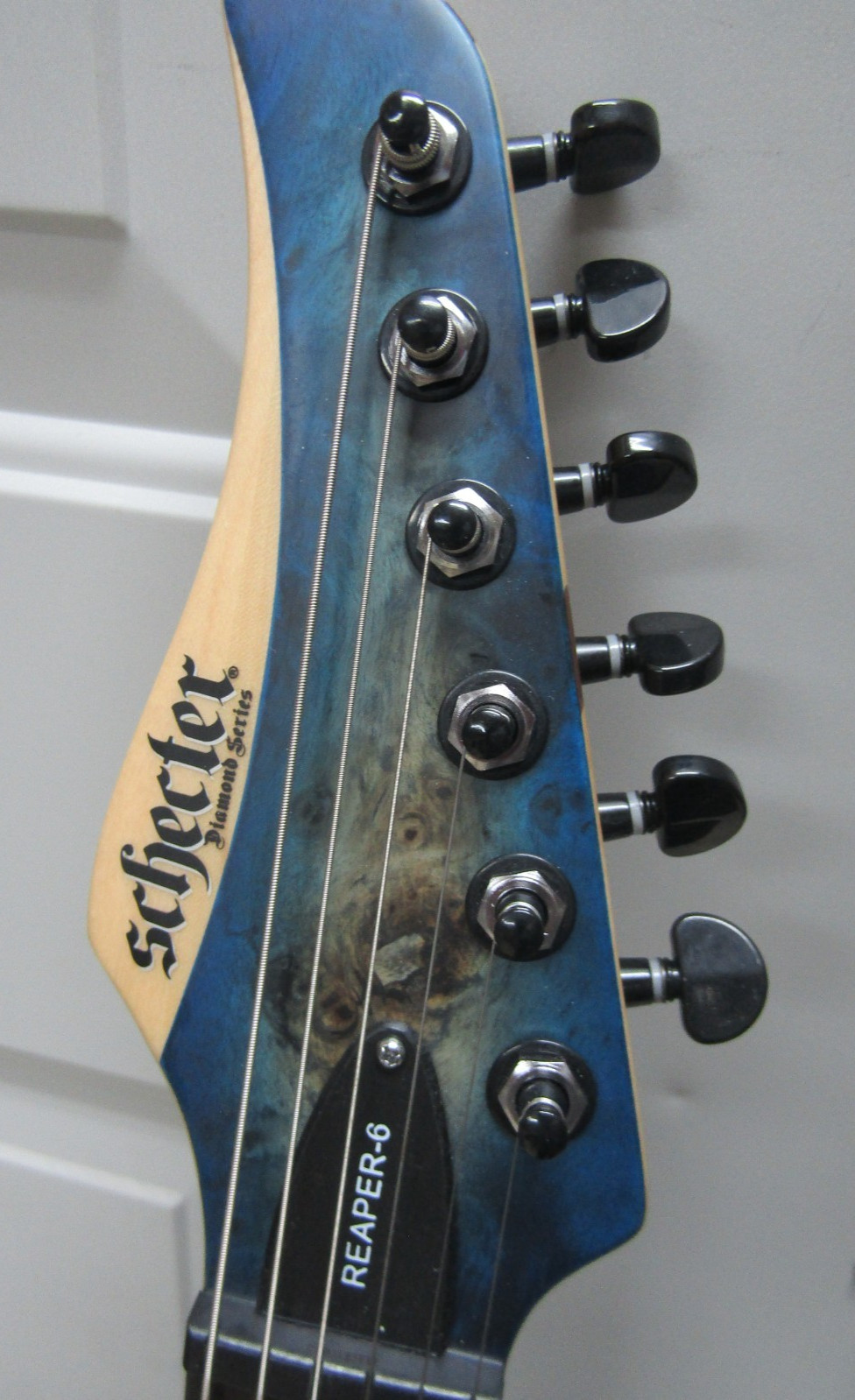 Schecter Diamond Series Reaper-6 – Satin Sky Burst – Electric Guitar