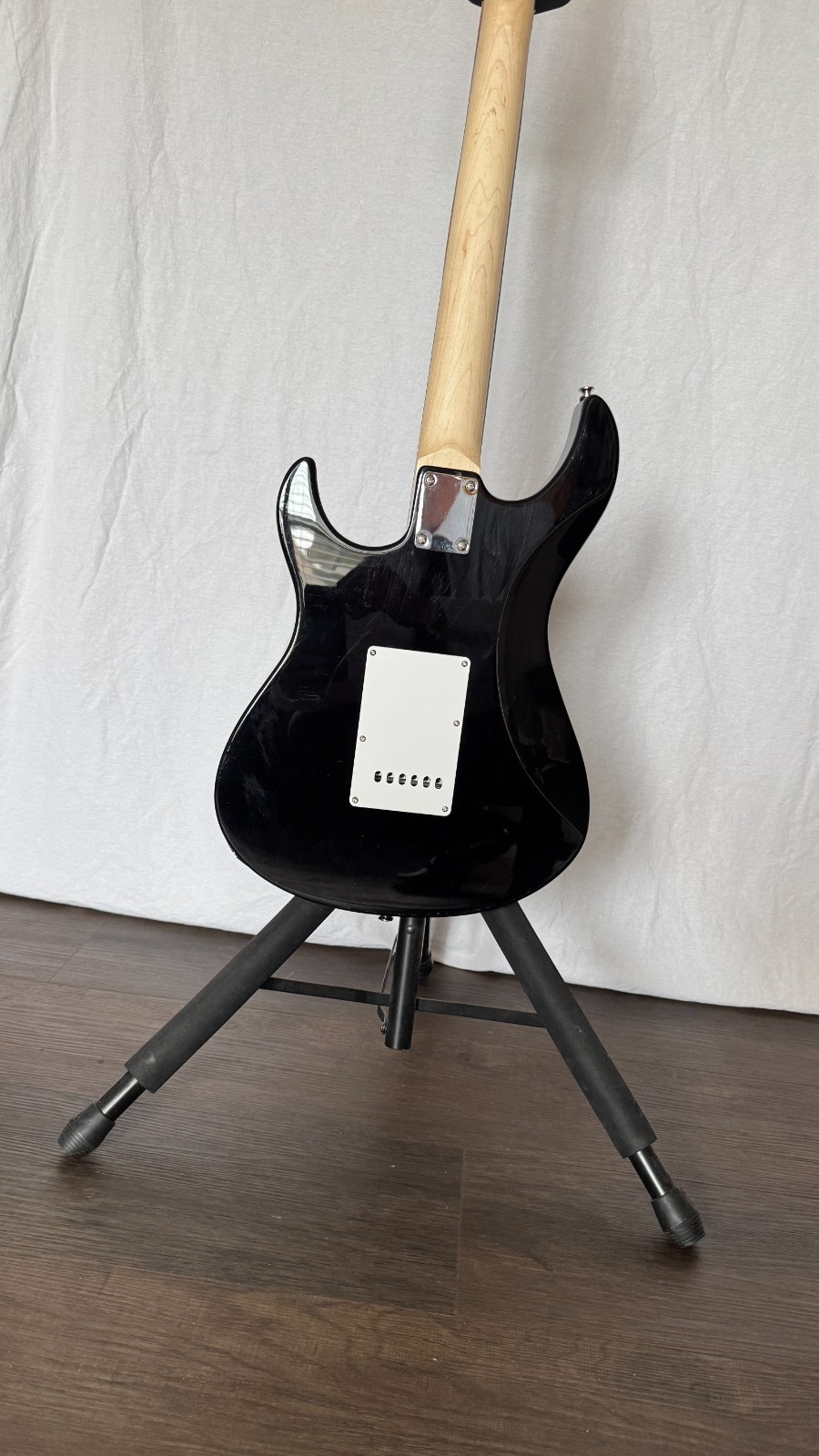 Yamaha PAC012DLX Pacifica Electric Guitar – Black