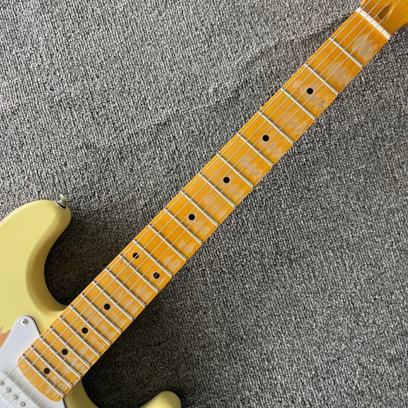21 Frets Solid Electric Guitar Aged 3TS Cream Yellow Maple Fretboard SSS Pickups