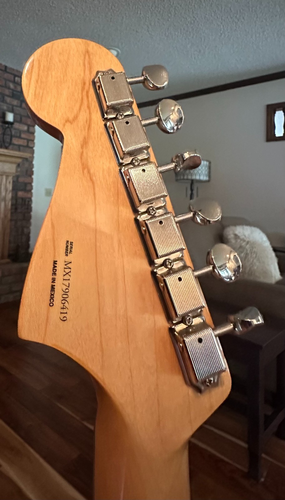 FENDER 2018 CLASSIC PLAYER JAZZMASTER SPECIAL Sunburst Offset Guitar 06419