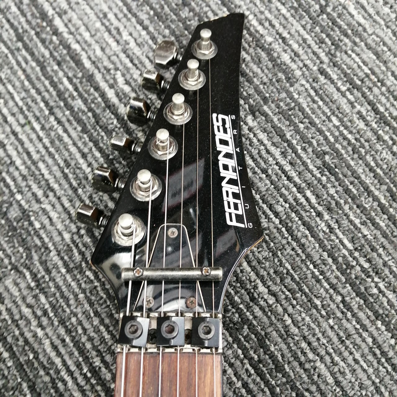 FERNANDES FGZ-480 Stratocaster-type Electric Guitar