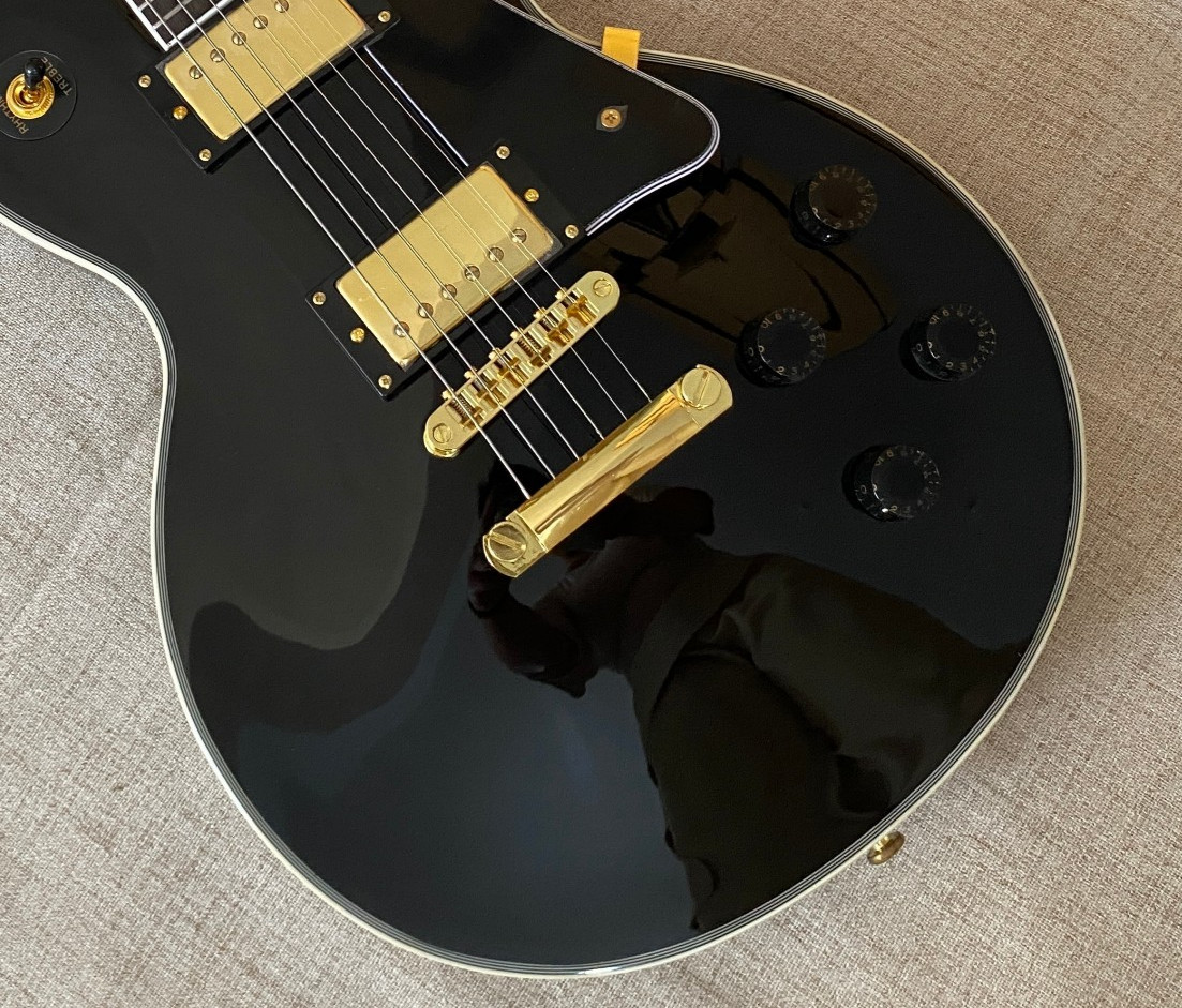 Eye-Catching Gloss Black Electric Guitar H-H pickups Solid body Free Shipping