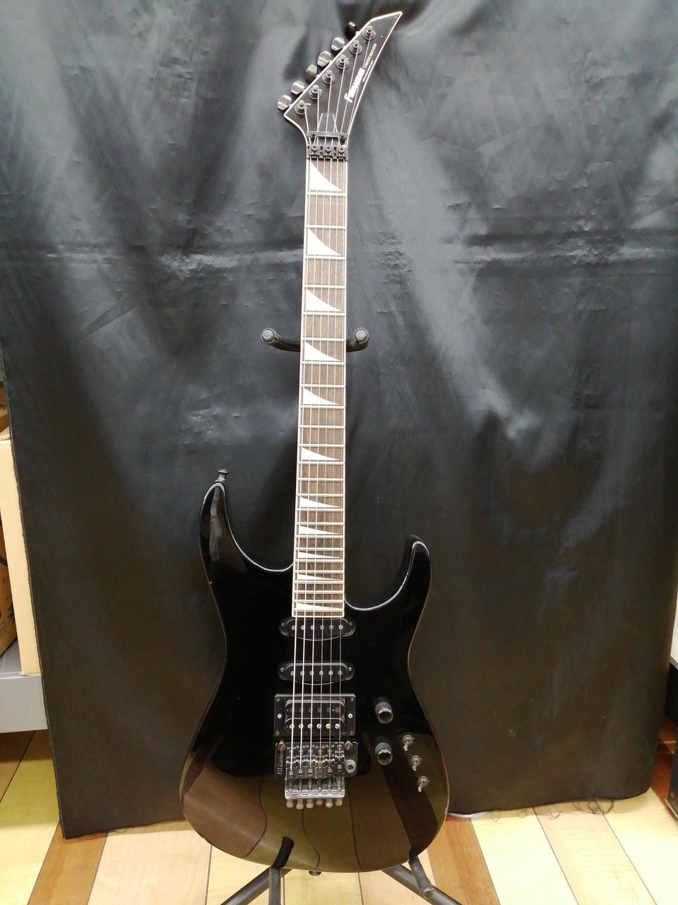 FERNANDES STJ-75 Electric Guitar – Great for All Styles JP