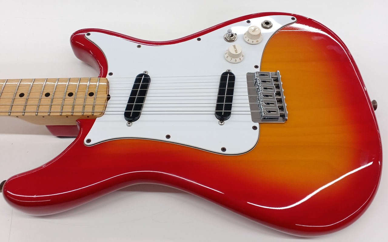 FENDER LEAD III Electric Guitar