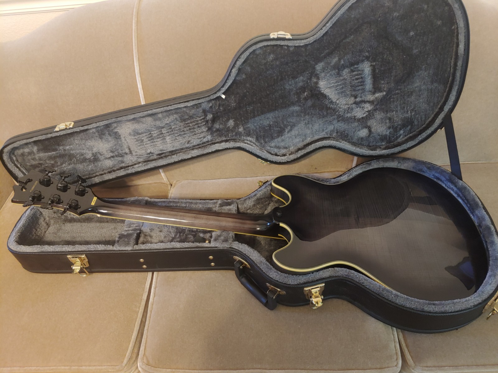 D’Angelico Excel DC SP Electric Guitar. Transparent Blackw/Original Case