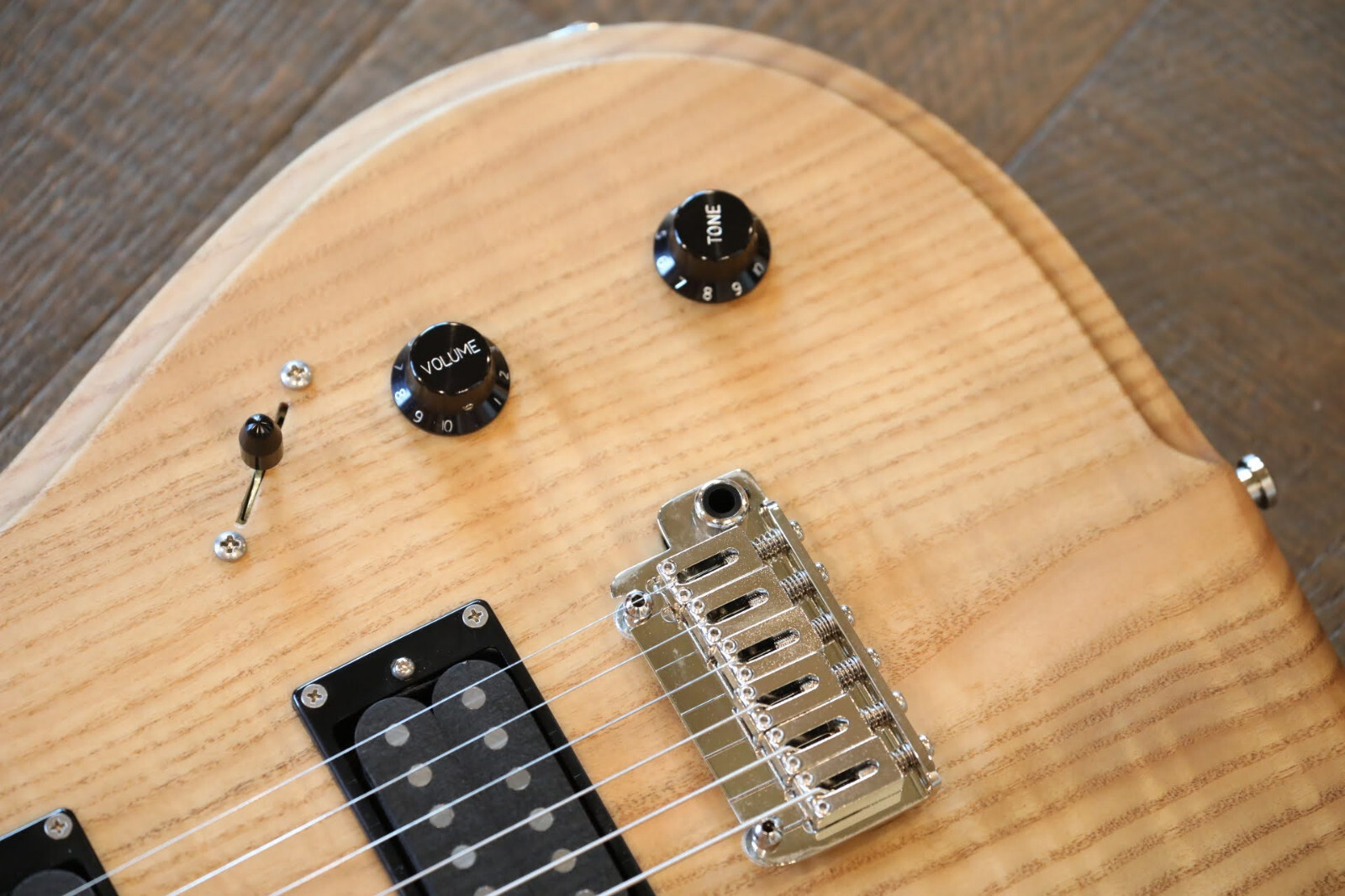 MINT! LaRose Guitars “Wadester” Supernatural w/ Brazilian Board + OHSC & Papers