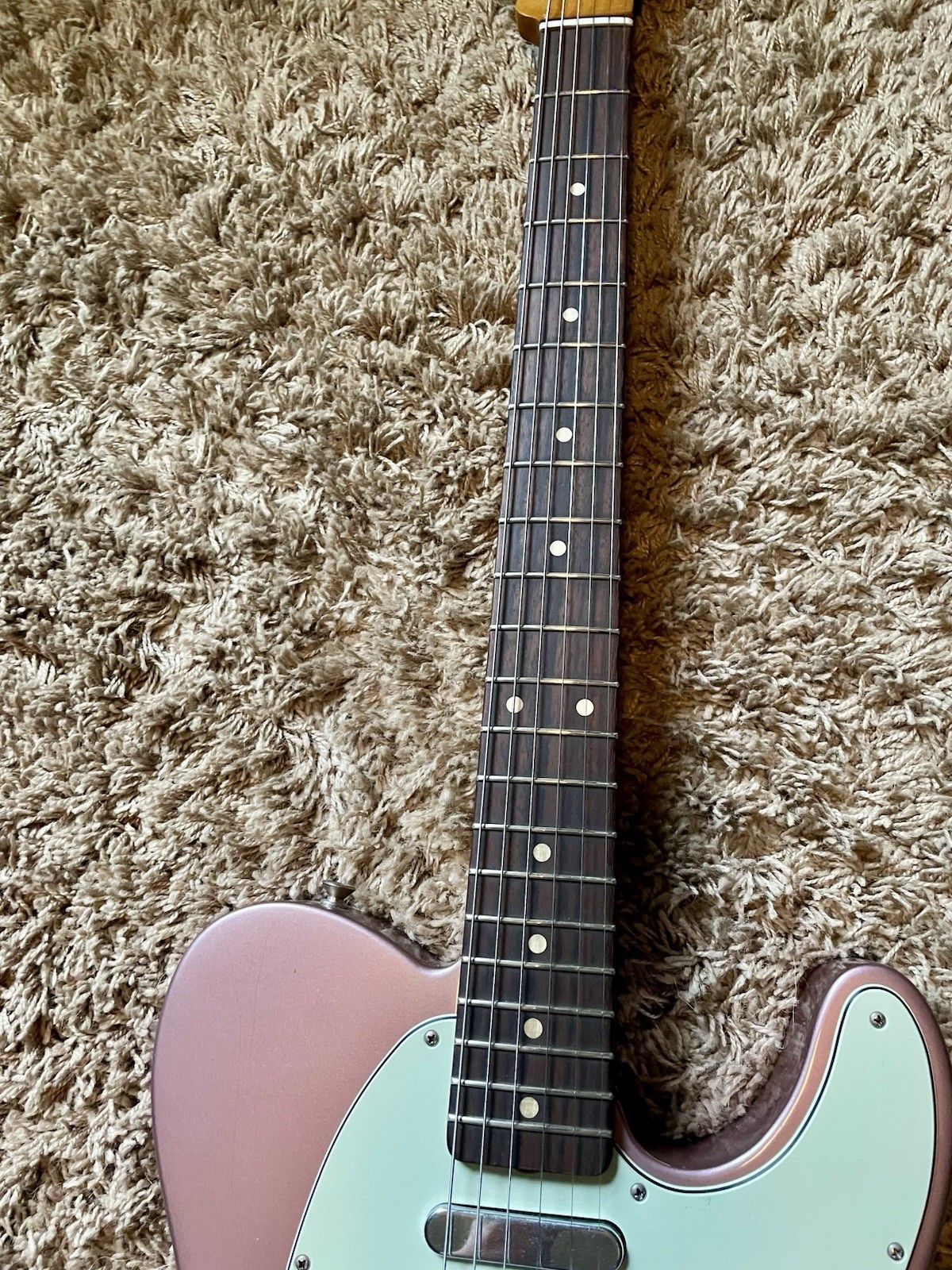 Fender Limited Vintera II Road Worn ’60s Telecaster – Burgundy Mist – Modified