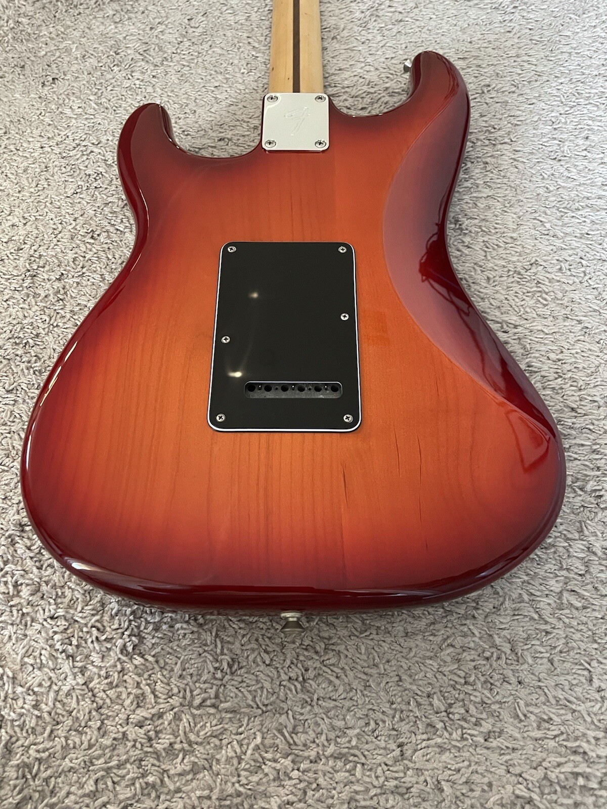 Fender Player Stratocaster HSS Plus Top 2019 MIM Cherry Burst Maple Neck Guitar