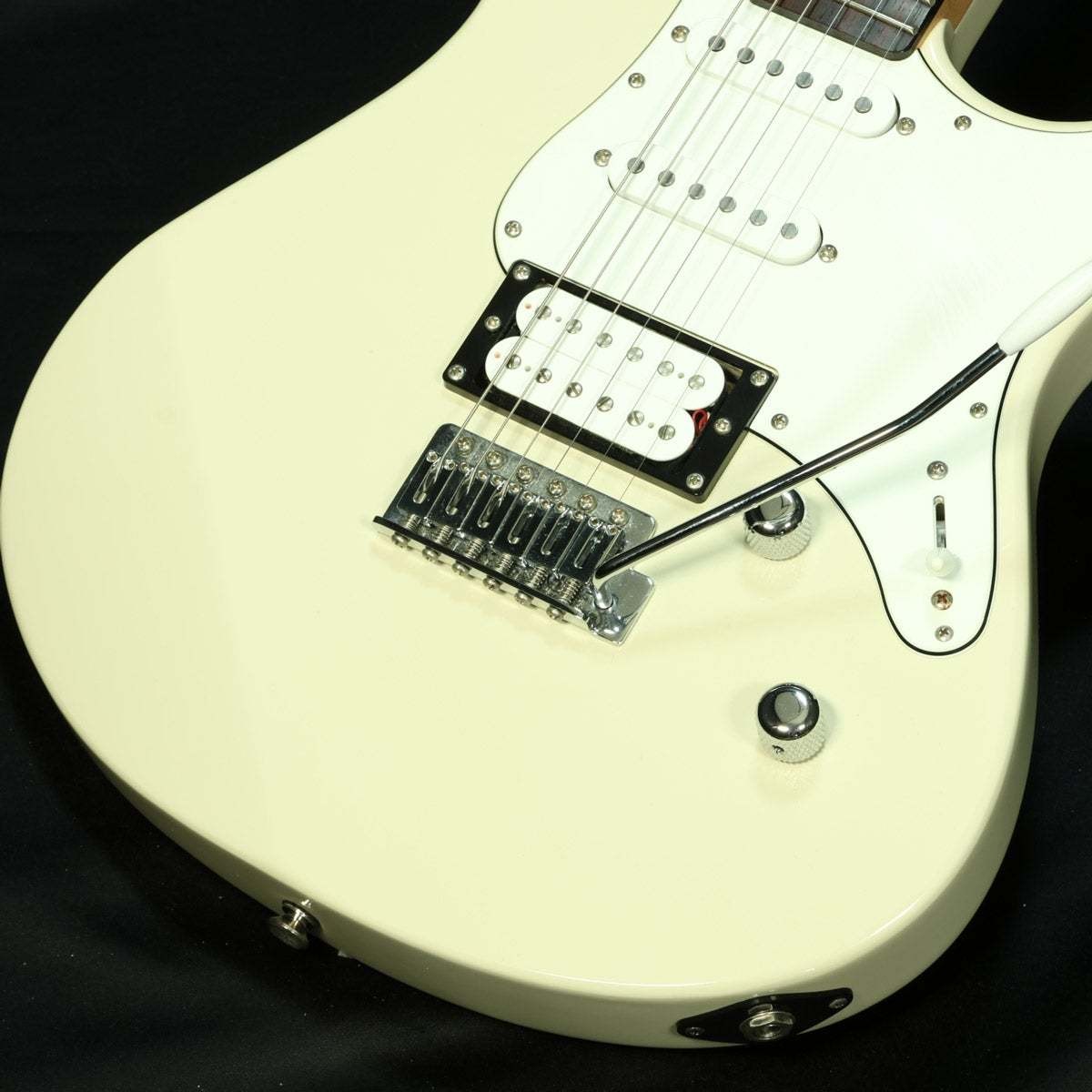 YAMAHA Pacifica PAC112V Vintage White (Fukuoka Store)