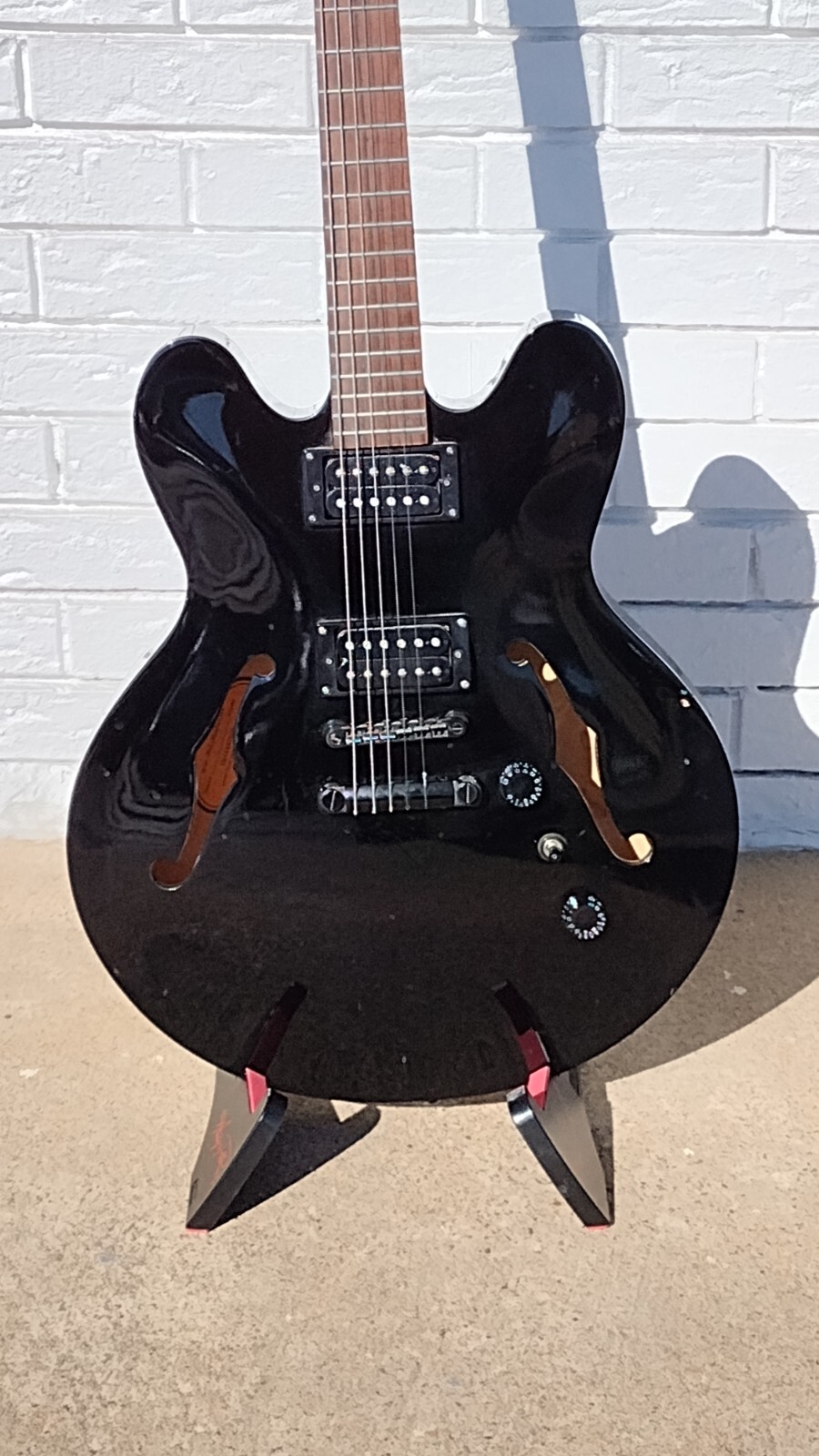 Epiphone Dot Studio Hollow Body Guitar! -LL