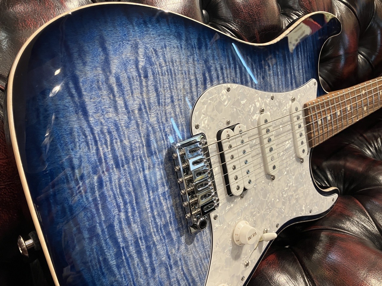 Suhr Standard Plus -Faded Trans Whale Blue Burst-
