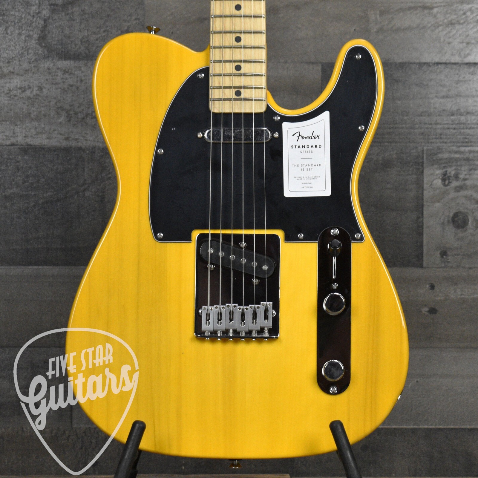 Fender Standard Telecaster Maple Fingerboard – Butterscotch Blonde