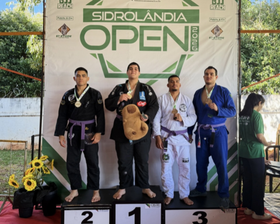 F858D0B4-9323-49CE-B0B5-B08CF6378C8B Equipe sidrolandense é campeã no Open Sidrolândia 2026 de Jiu-Jitsu, que reuniu mais de 480 atletas